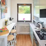Homestead - Self-Check-In - Kostenloses Parken - Smart Tv - Kueche Vollausgestattet - Ruhige Lage Im Erdgeschoss *